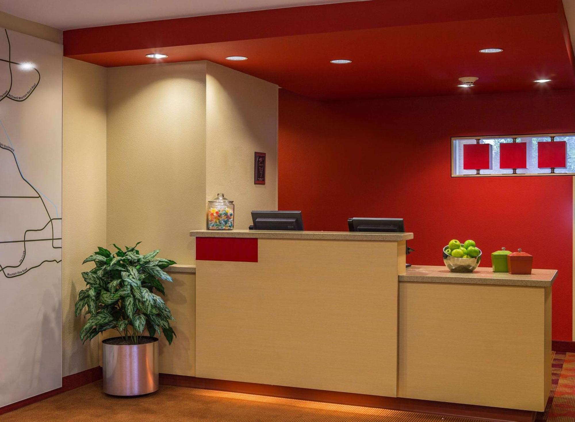 Sonesta Simply Suites Phoenix Scottsdale Esterno foto